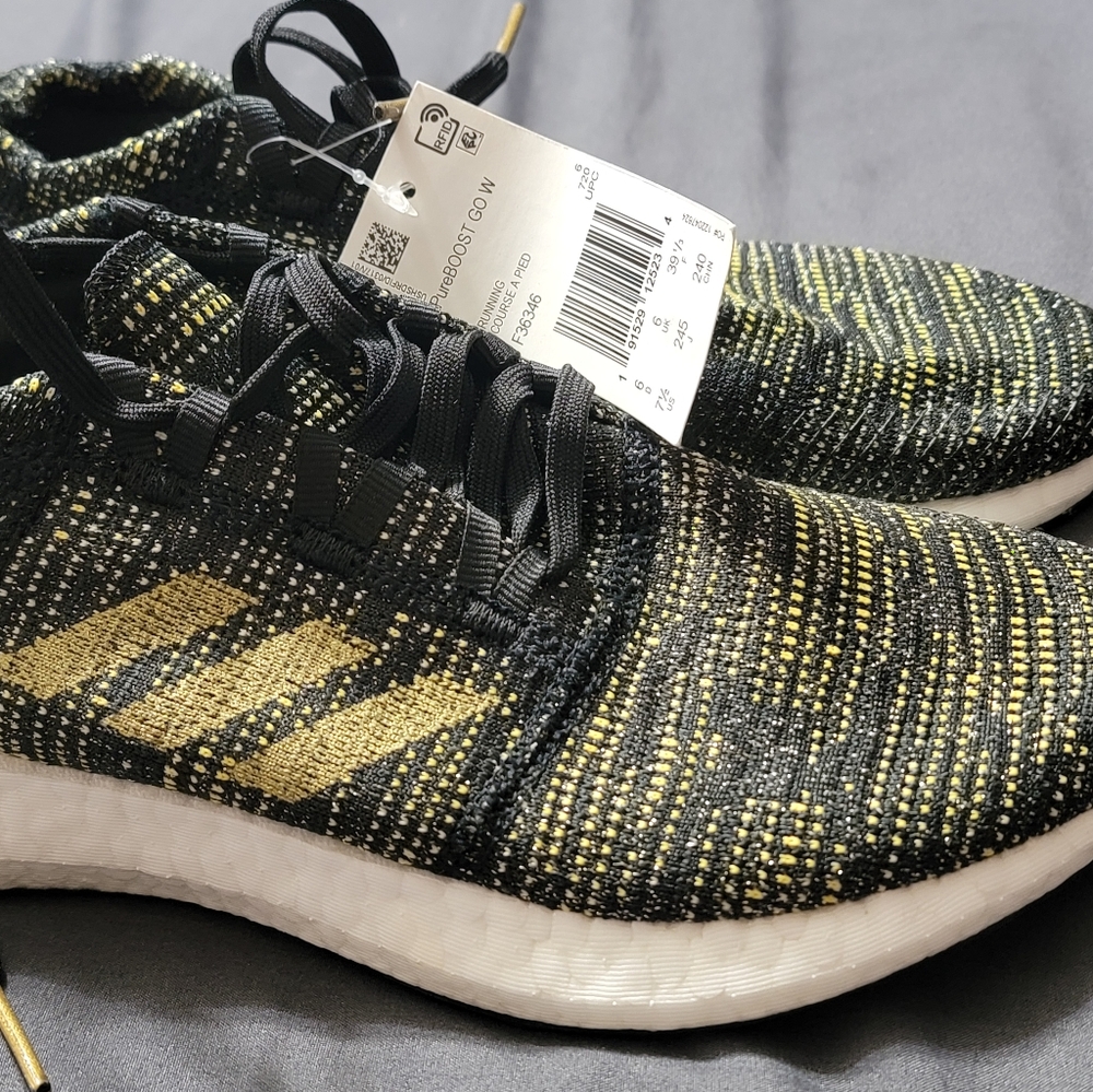 Womens Adidas pureboost